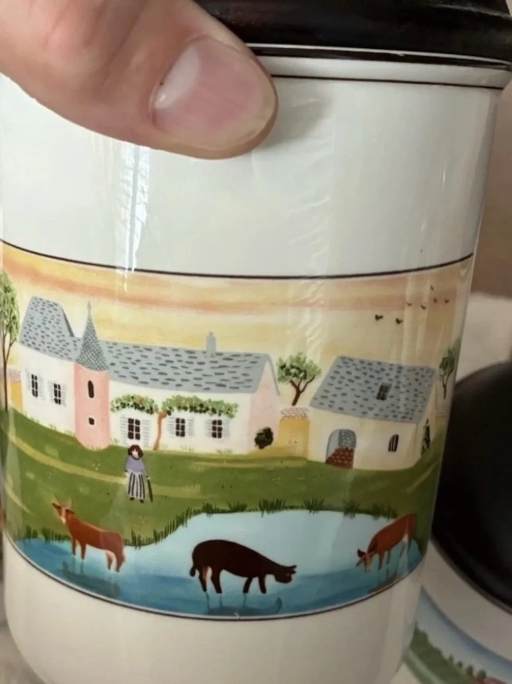 Villeroy & Boch Cream Ceramic Canister Set with Brown Lids and Pastoral Scenes